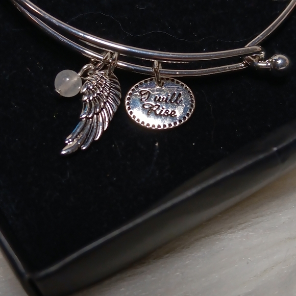 Bracelet - Picture 5 of 10